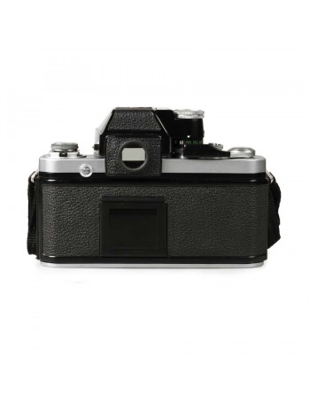 Câmera analógica 35mm Nikon F2A com lente 50mm f1.2 + acessórios - USADA