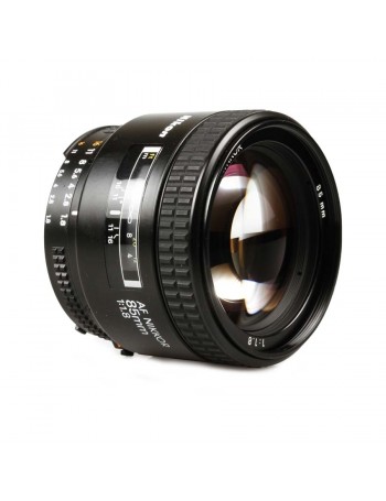 Objetiva Nikon AF NIKKOR 85mm f1.8  - USADA