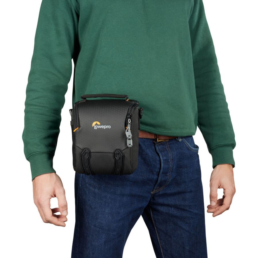 Lowepro Adventura SH 120 III Shoulder Bag (PRETA)