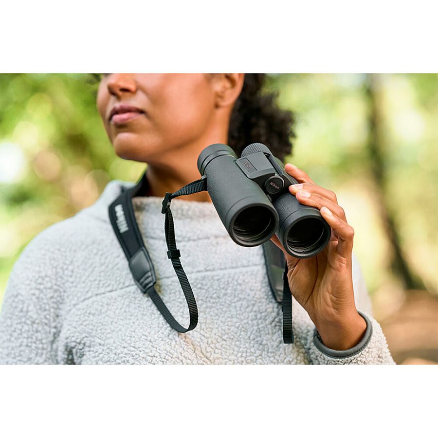 Binóculo Nikon Monarch M5 10x42