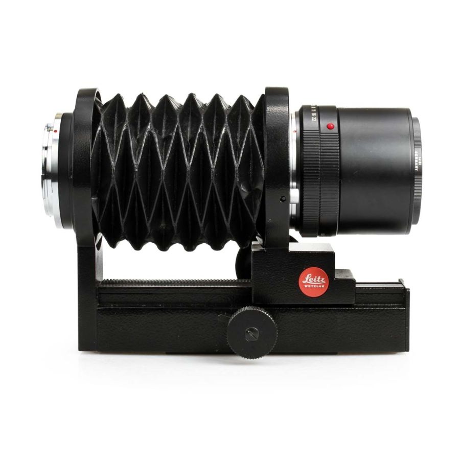 Objetiva Leica Macro-Elmar-R 100mm f4 com fole de focalização - USADO