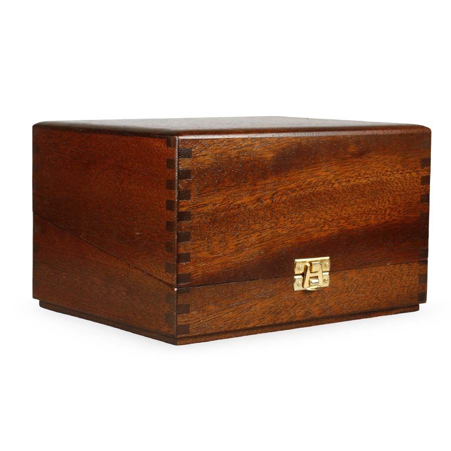 Câmera analógica 35mm Leica R3 Electronic GOLD com lente Summilux-R 50mm f1.4 (Edição comemorativa de 100 anos do nascimento de Oskar Barnack) - USADO