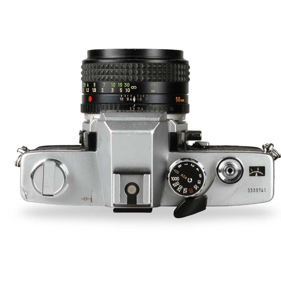 Câmera analógica 35mm Minolta SR-T 303b com lente 50mm f1.7 - USADO