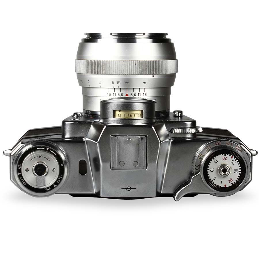 Câmera analógica 35mm Zeiss ikon Contarex I (Bullseye) com lente Planar 55mm f1.4 - USADO