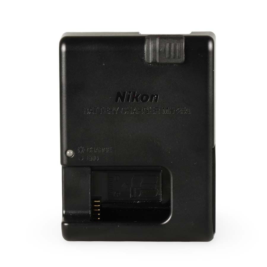 Carregador de bateria Nikon MH-25a (para EN-EL15) - USADO