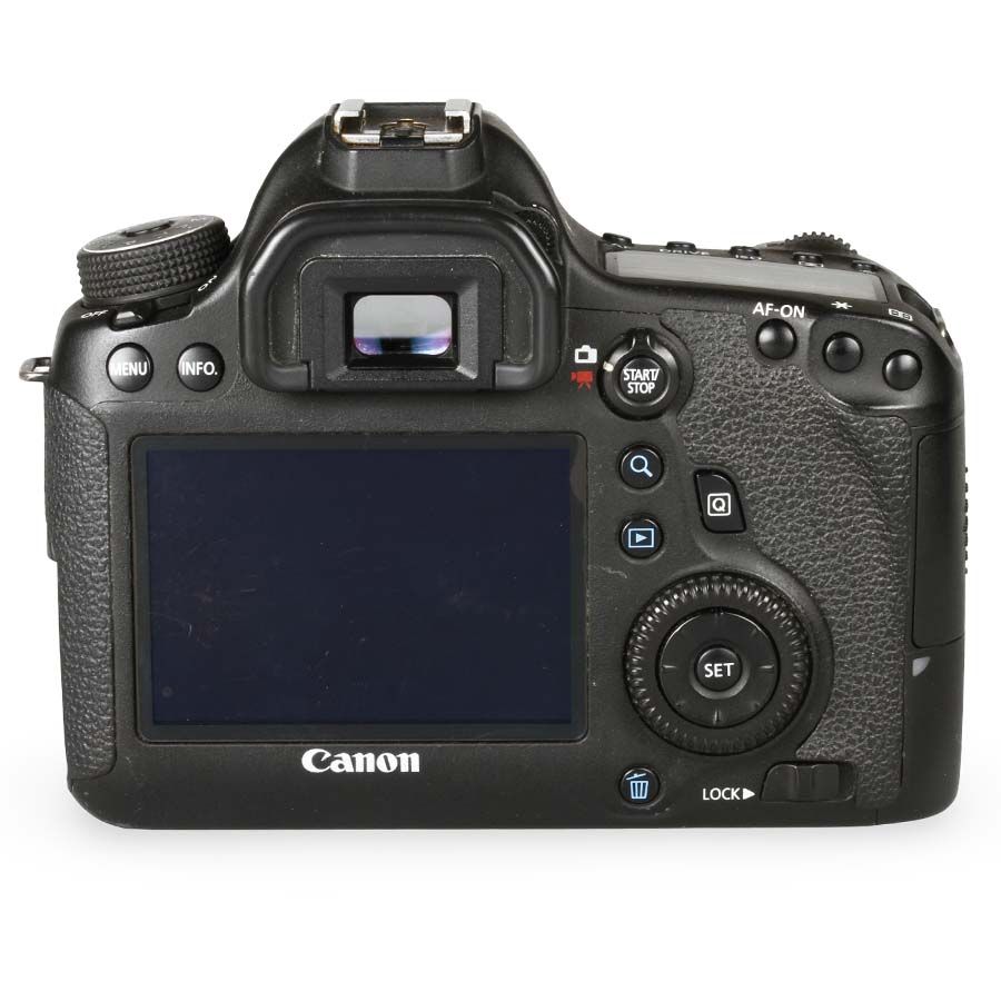 Câmera DSLR Canon EOS 6D - USADO (86.130 disparos)