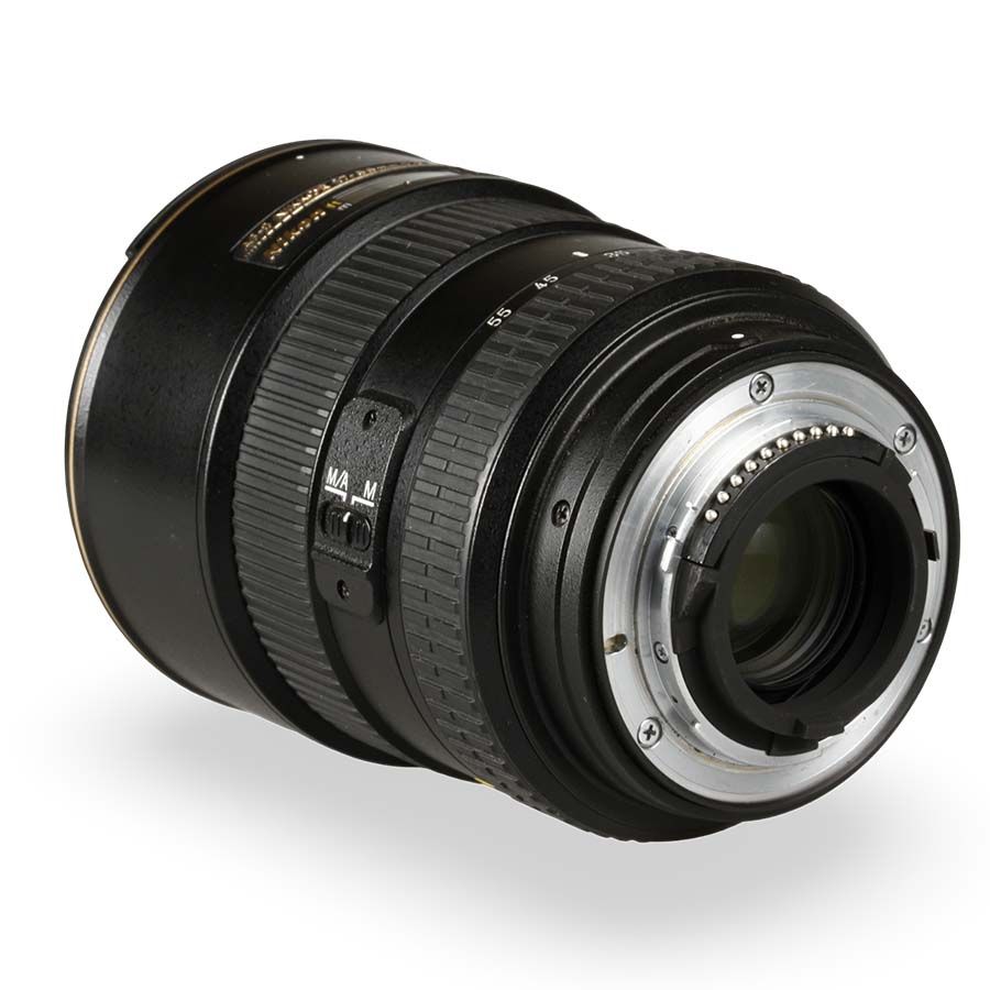 Objetiva Nikon AF-S NIKKOR 17-55mm f2.8G IF-ED DX - USADA