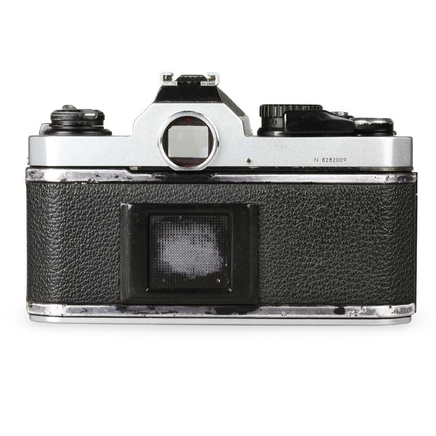 Câmera analógica 35mm Nikon FM2 - USADO