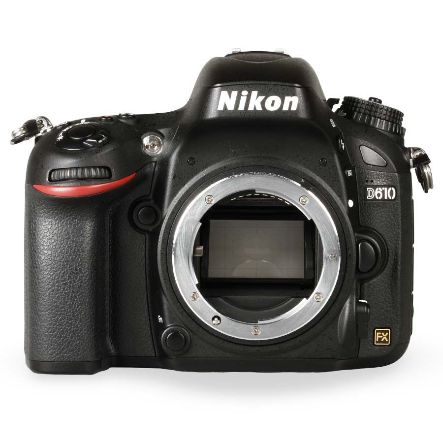Câmera DSLR Nikon D610 - USADO (14312 disparos)