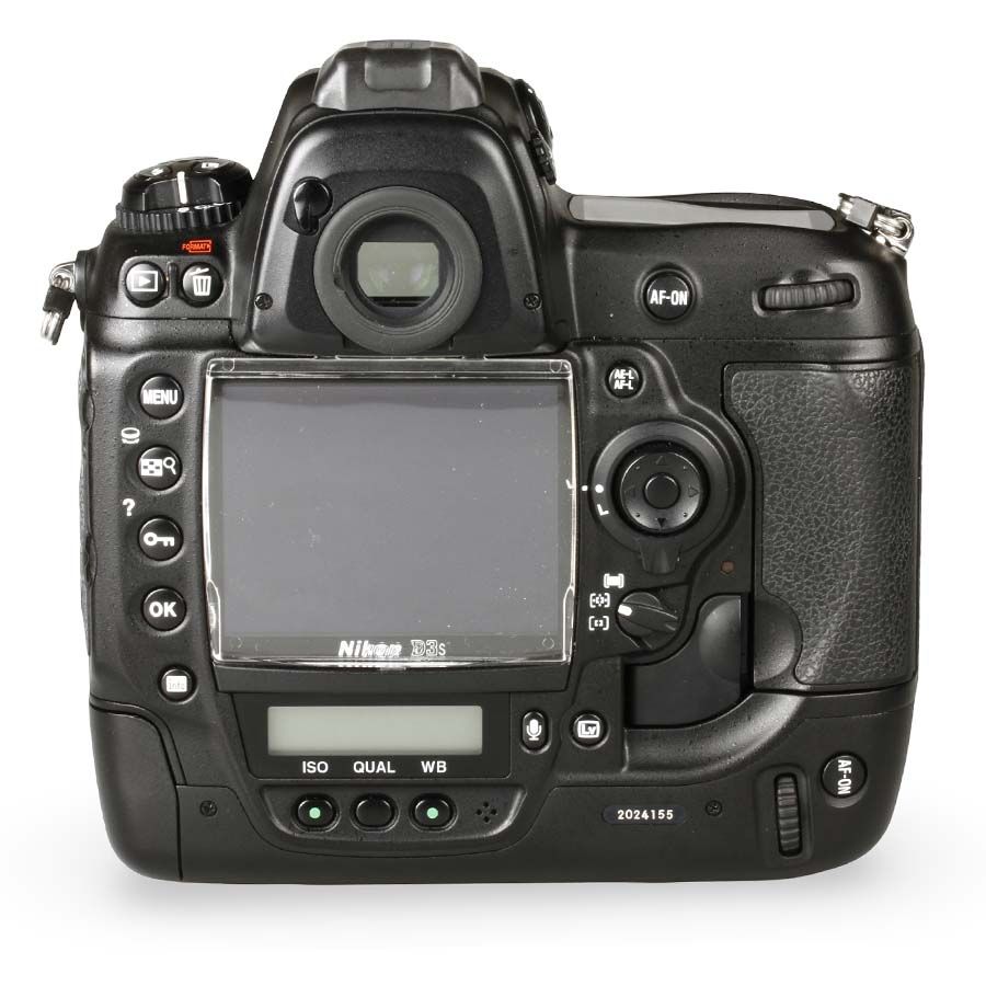 Câmera DSLR Nikon D3s - USADO (26130 disparos)