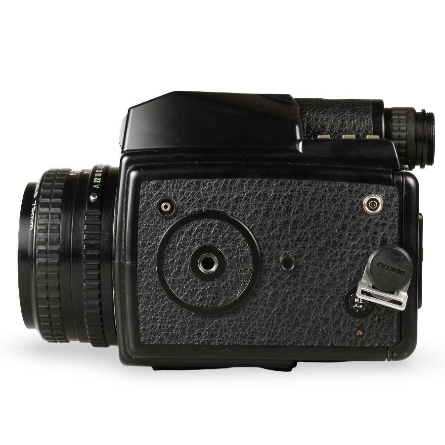 Câmera analógica médio formato Pentax 645 com lente 75mm f2.8 - USADAS