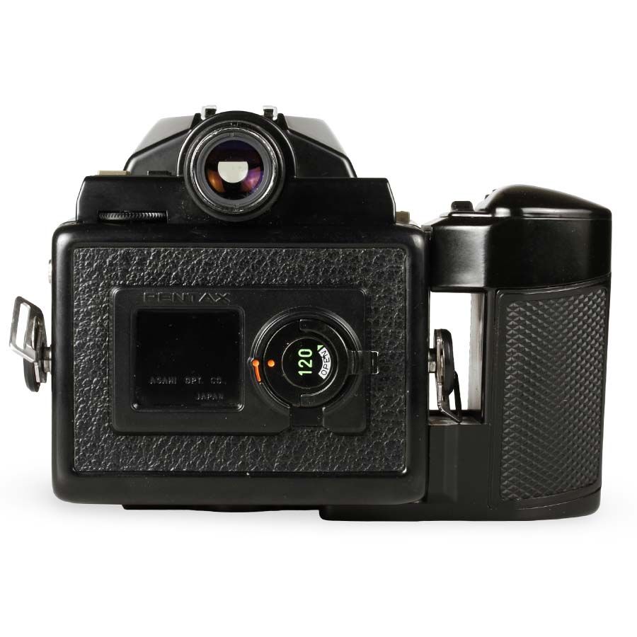 Câmera analógica médio formato Pentax 645 com lente 75mm f2.8 - USADAS