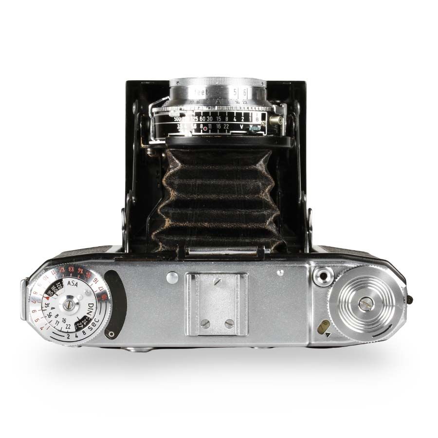 Câmera analógica médio-formato Zeiss Ikon Super Ikonta (534/16) com lente Tessar 75mm f3.5 - USADO
