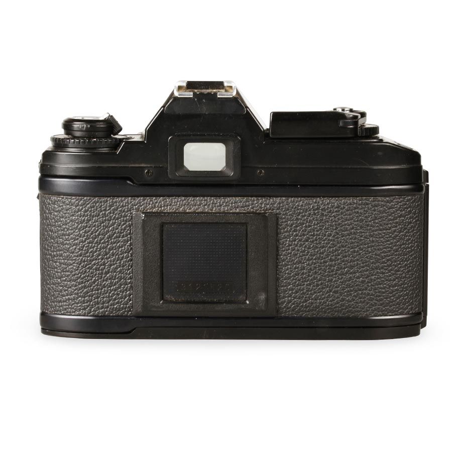 Câmera analógica 35mm Nikon FG-20 com lente 50mm f1.8 - USADO