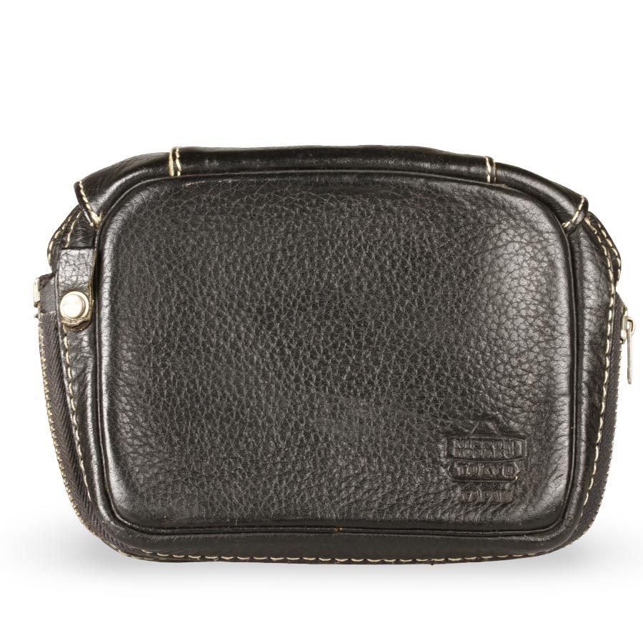 Câmera analógica 35mm Nikon Nikonos II com lente 35mm f2.5 - USADOS