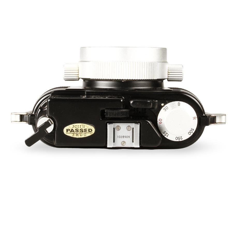 Câmera analógica 35mm Nikon Nikonos II com lente 35mm f2.5 - USADOS