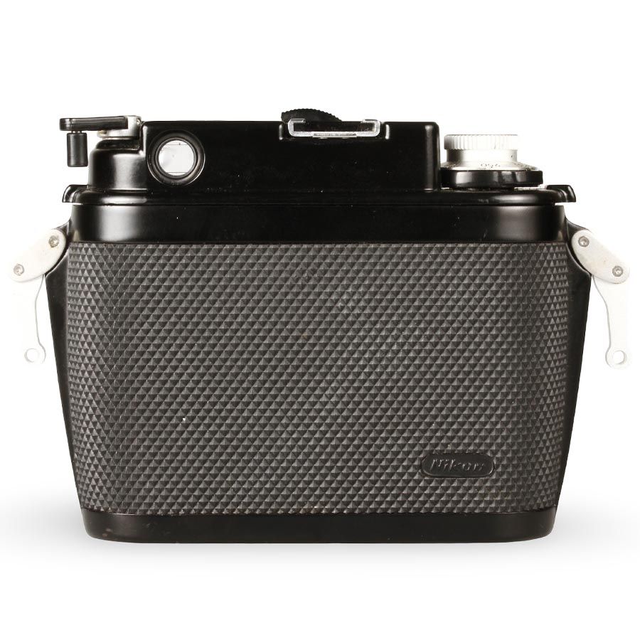 Câmera analógica 35mm Nikon Nikonos II com lente 35mm f2.5 - USADOS