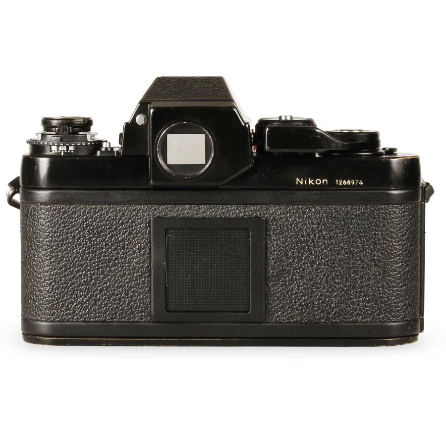 Câmera analógica 35mm Nikon F3 - USADO