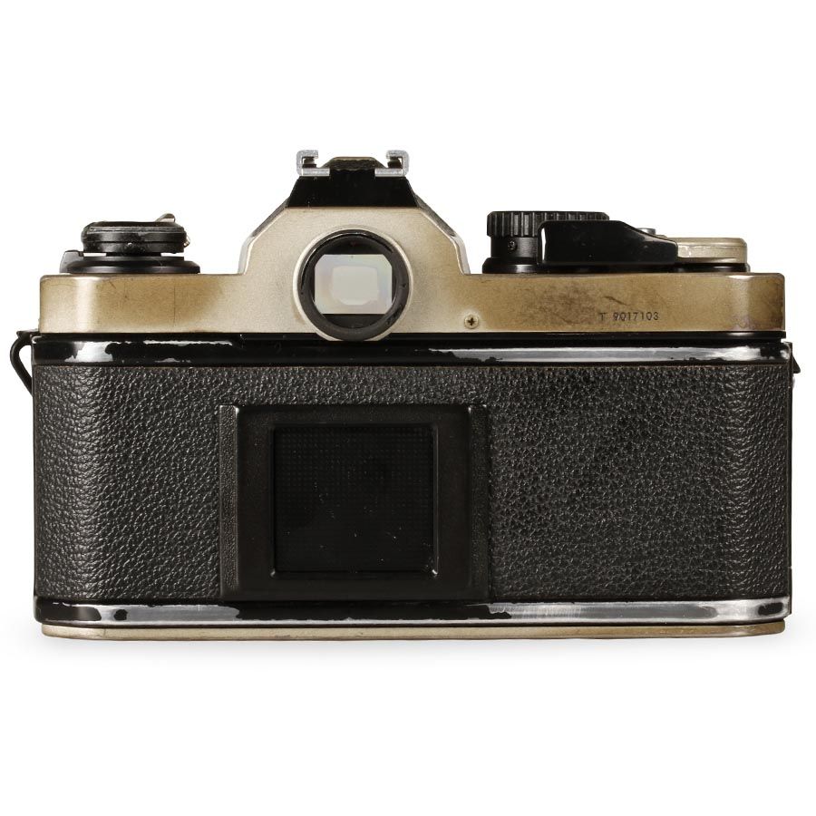 Câmera analógica 35mm Nikon FM2/T - USADO