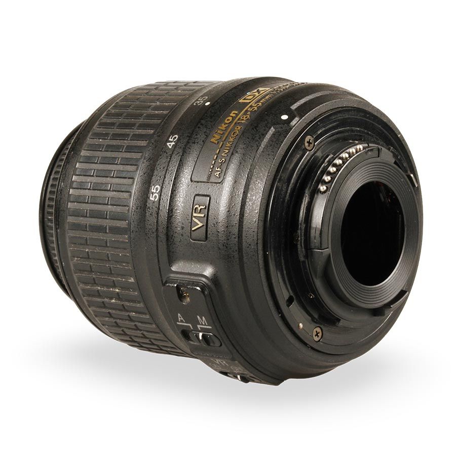 Objetiva Nikon AF-S NIKKOR 18-55mm f3.5-5.6G VR DX - USADO