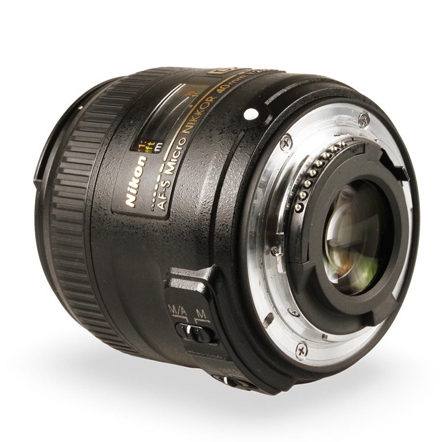 Objetiva Nikon AF-S NIKKOR 40mm f2.8G Micro DX - USADO