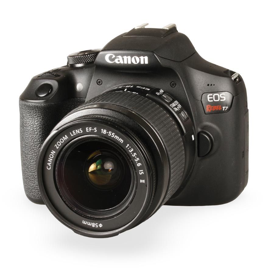 Câmera DSLR Canon EOS Rebel T7+ com lente 18-55mm IS II - USADO (J0413A)