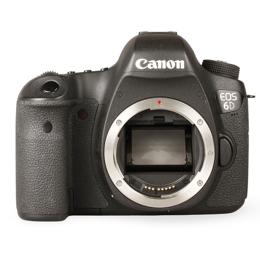 Câmera DSLR Canon EOS 6D - USADO (35.100 DISPAROS)