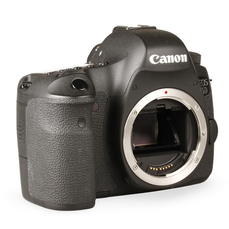 Câmera DSLR Canon EOS 6D - USADO (35.100 DISPAROS)