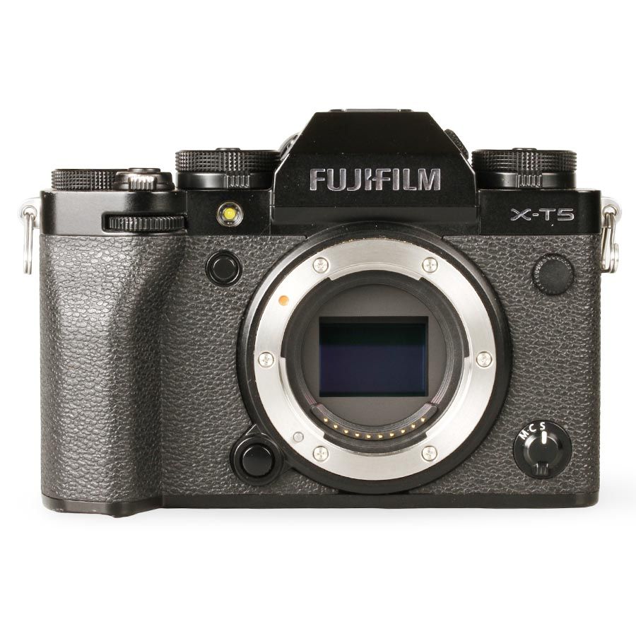 Câmera mirrorless Fujifilm X-T5 (PRETO) - USADO