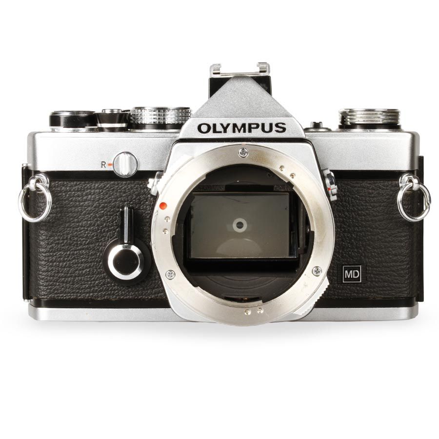 Câmera analógica 35mm Olympus OM-1n (PRATA) - USADO