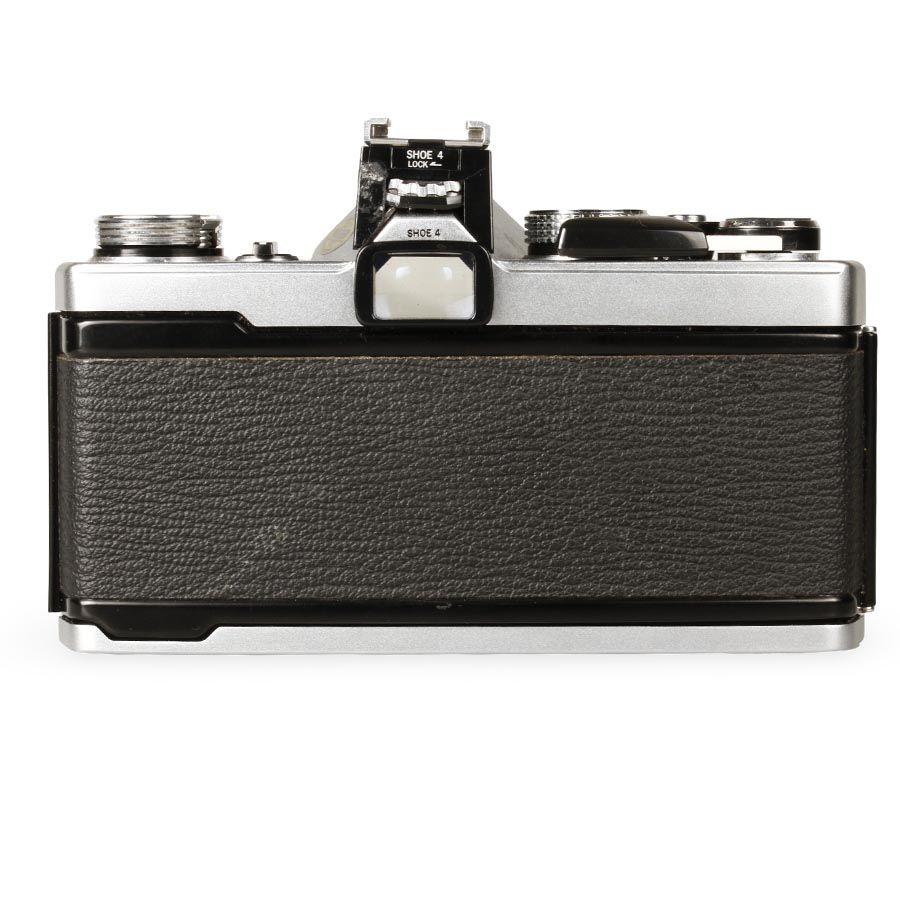 Câmera analógica 35mm Olympus OM-1n (PRATA) - USADO