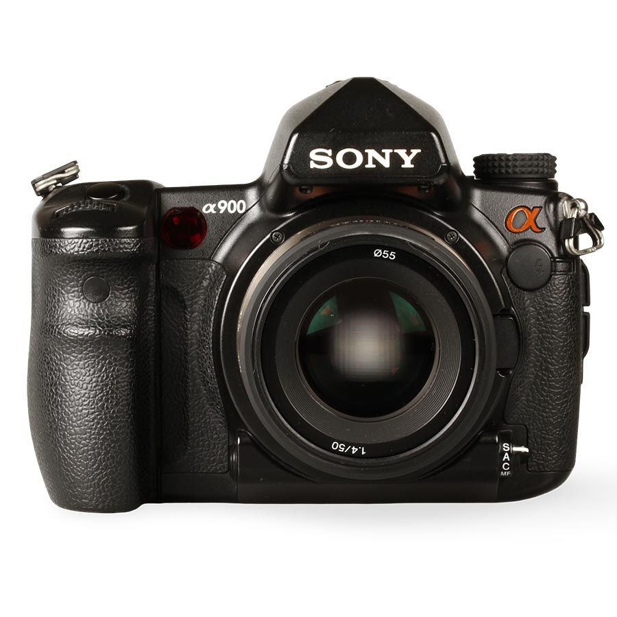 Câmera DSLR Sony Alpha 900 com objetiva 50mm f1.4 - USADO