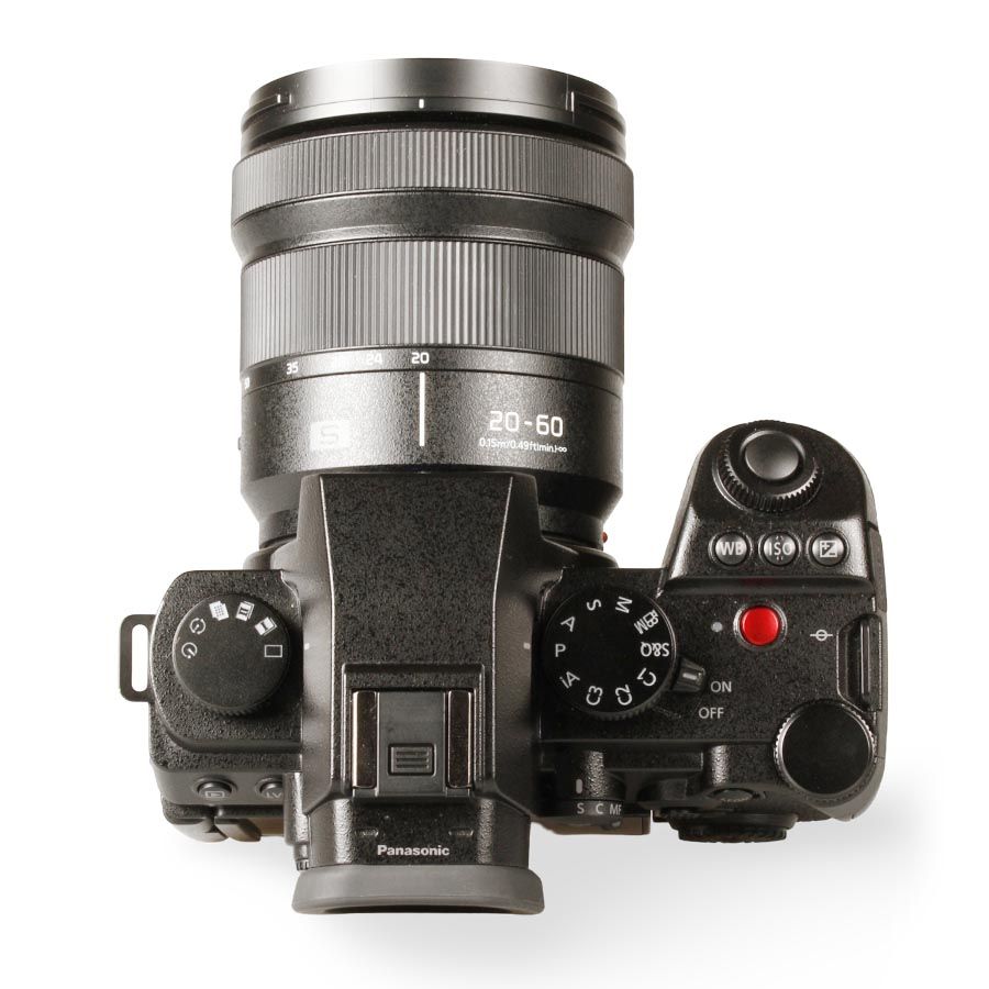 Câmera mirrorless Panasonic Lumix S5 IIX com lente 20-60mm e 50mm - USADA