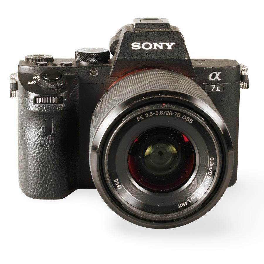 Câmera mirrorless Sony Alpha a7 II com FE 28-70mm - USADO (6.300 disparos)