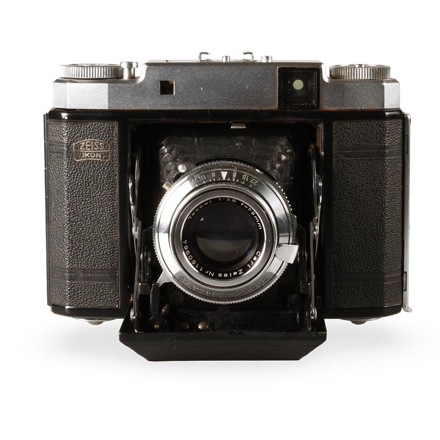 Câmera analógica médio-formato Zeiss Ikon Super Ikonta (534/16) com lente Tessar 75mm f3.5 - USADO
