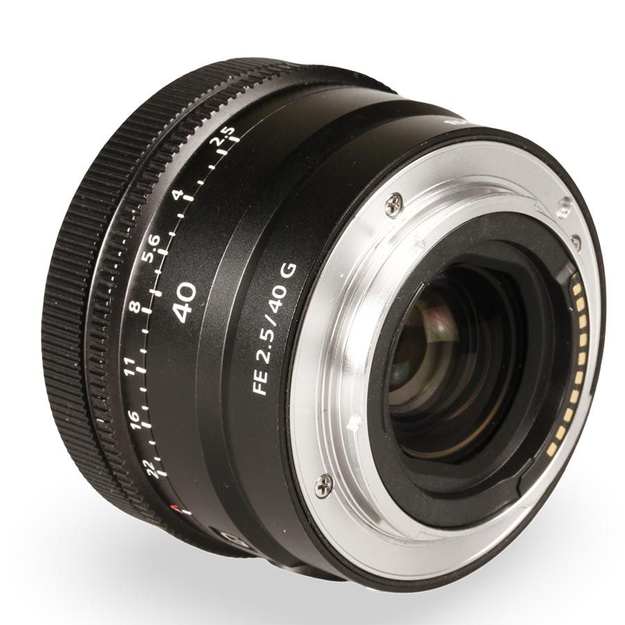 Objetiva Sony FE 40mm f2.5 G - USADO