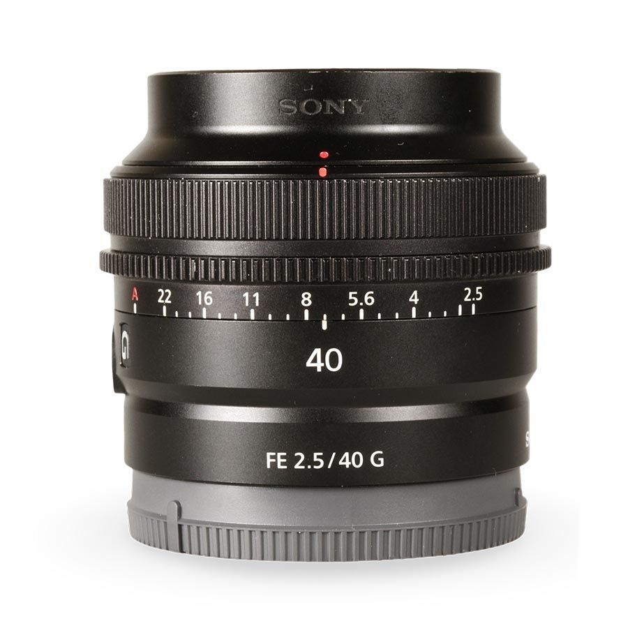 Objetiva Sony FE 40mm f2.5 G - USADO