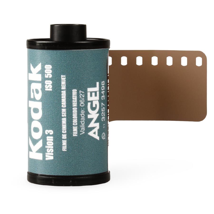 Filme 35mm Kodak VISION3 500T/5219 ISO 500 Colorido 24 poses sem remjet (REBOBINADO)