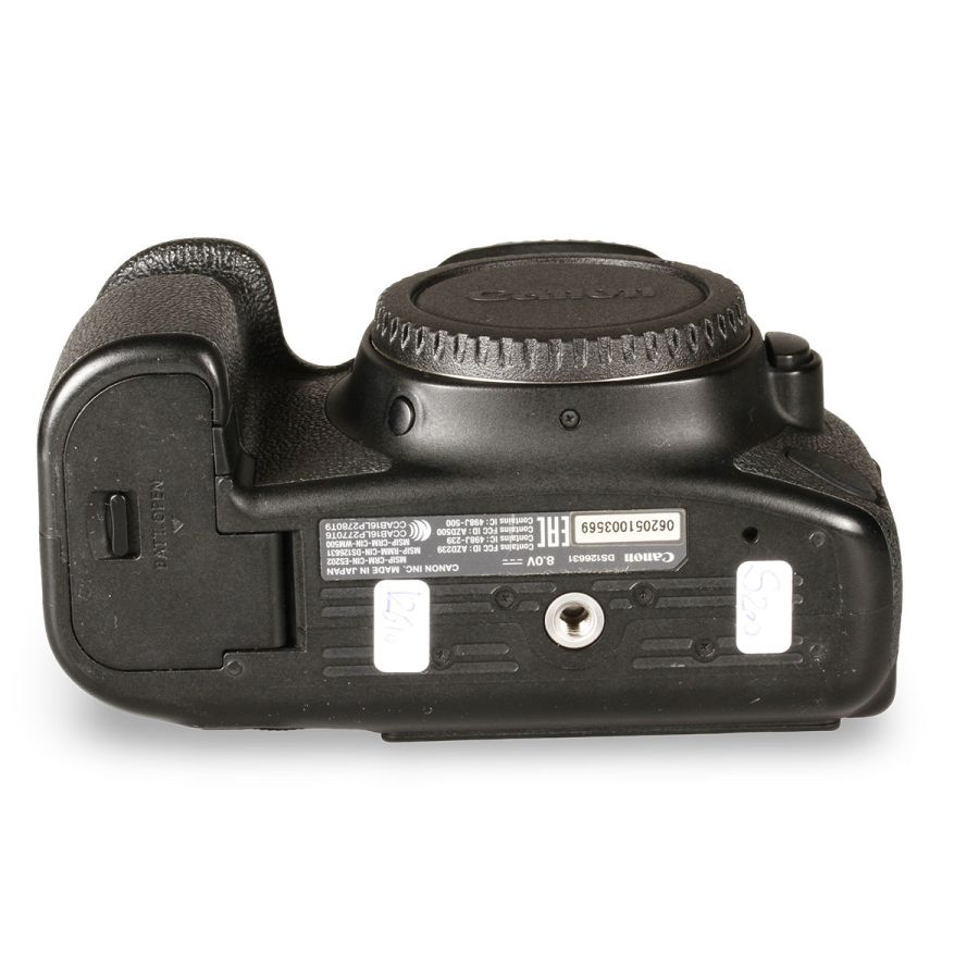 Câmera DSLR Canon EOS 6D Mark II - USADA (46.000 disparos)