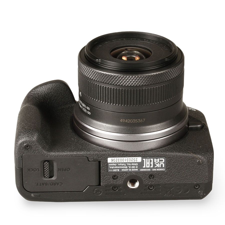 Câmera mirrorless Canon EOS R100 com lente RF-S 18-45mm IS STM - USADO
