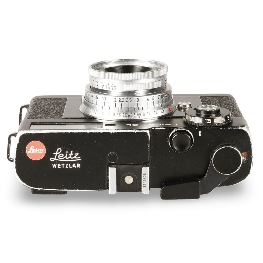 Câmera analógica 35mm Leica CL com lente Elmar 50mm f/3.5 (12604A) - USADA