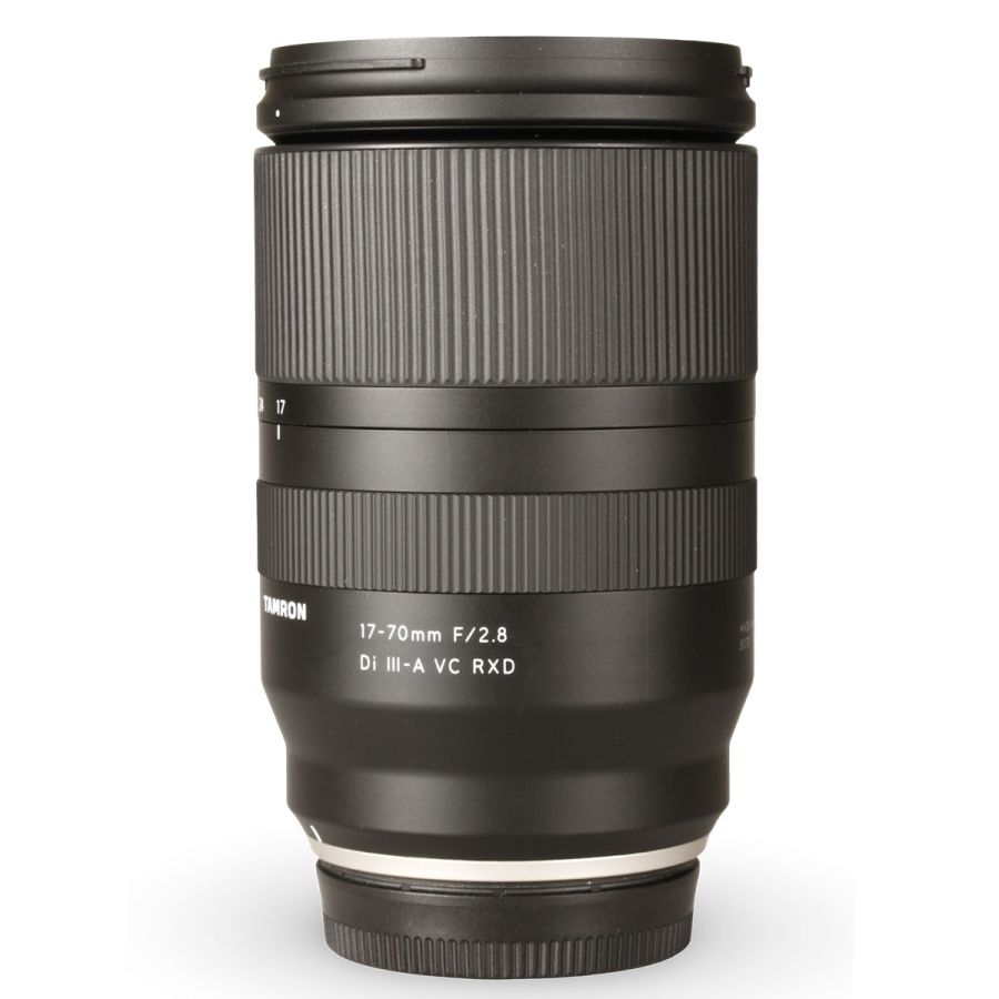 Objetiva Tamron 17-70mm f2.8 Di III - A VC RXD (12613) - USADA
