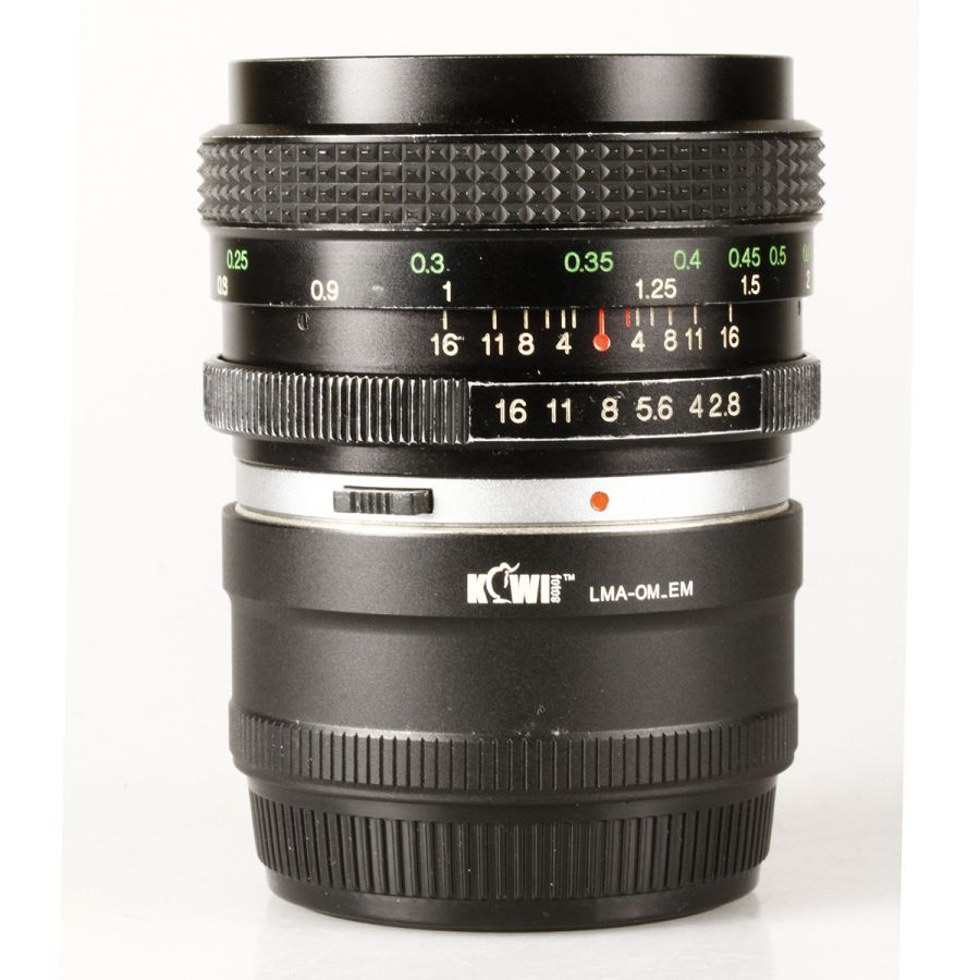 Objetiva Vivitar 24mm f2.8 com adaptador OM-NEX (12599C) - USADA