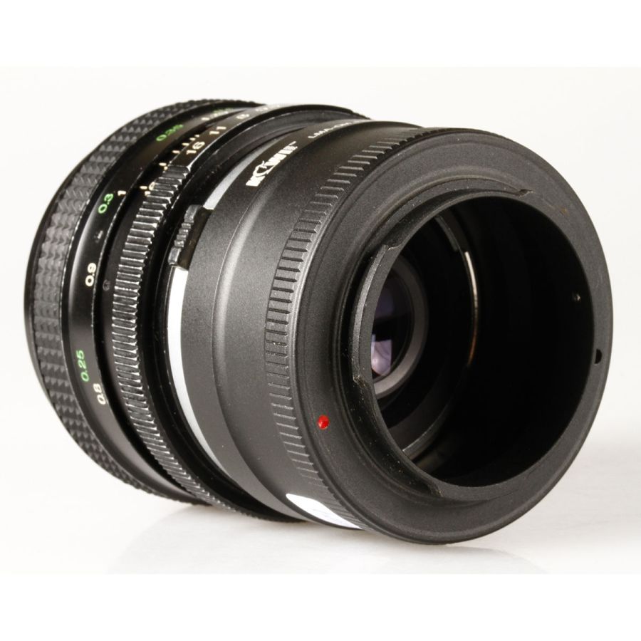 Objetiva Vivitar 24mm f2.8 com adaptador OM-NEX (12599C) - USADA