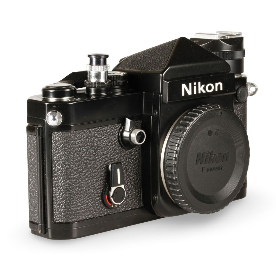 Câmera Nikon F2 com Visor Prismático DE-1 - USADA