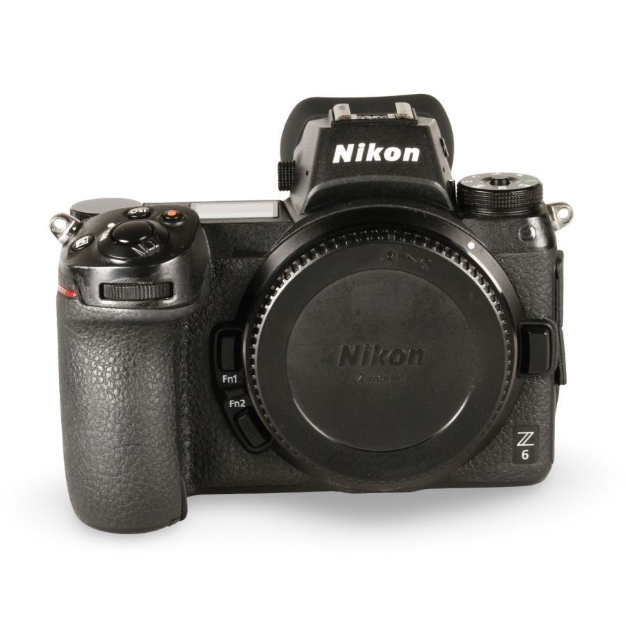 Câmera mirrorless Nikon Z6 - USADA