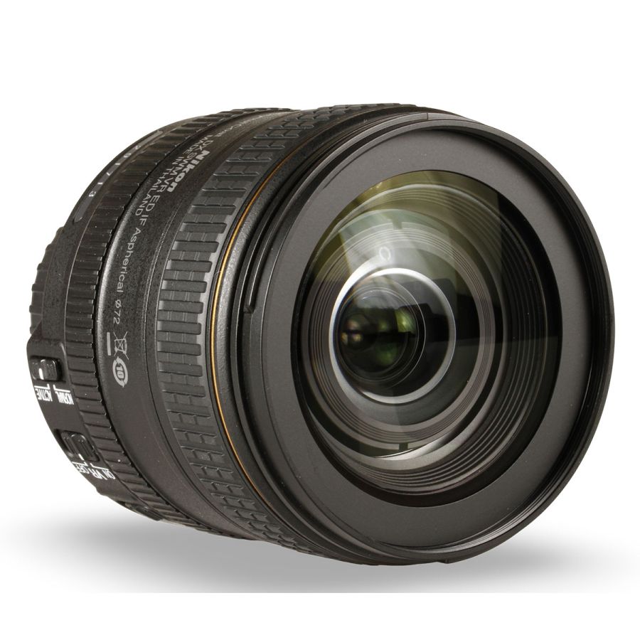 Objetiva Nikon AF-S 16-80mm f2.8-4E ED VR DX - USADA