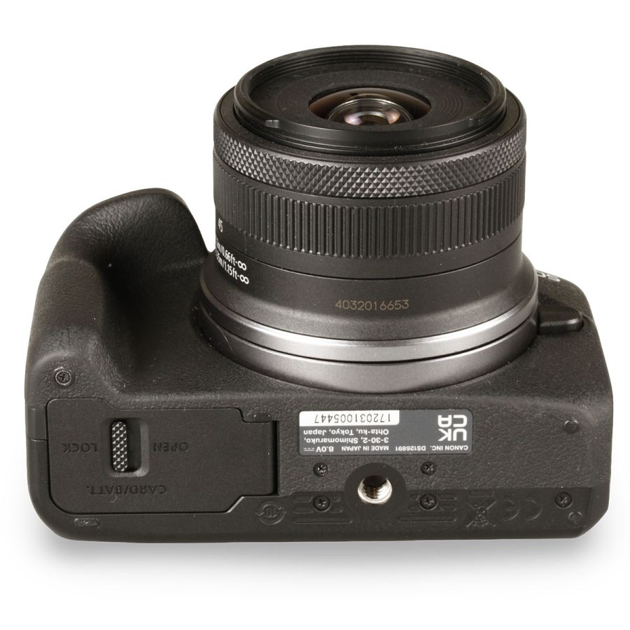Câmera mirrorless Canon EOS R100 com lente RF-S 18-45mm IS STM - USADO