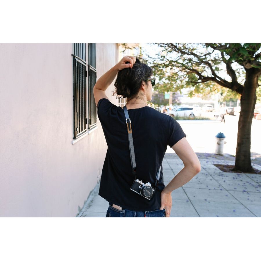 Alça de pescoço Peak Design Leash L-AS-3 com sistema de liberação rápida (CINZA)