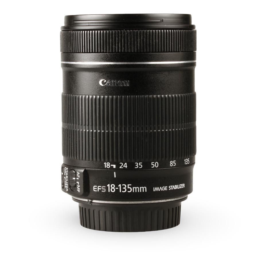 Objetiva Canon EF-S 18-135mm f3.5-5.6 IS - USADO